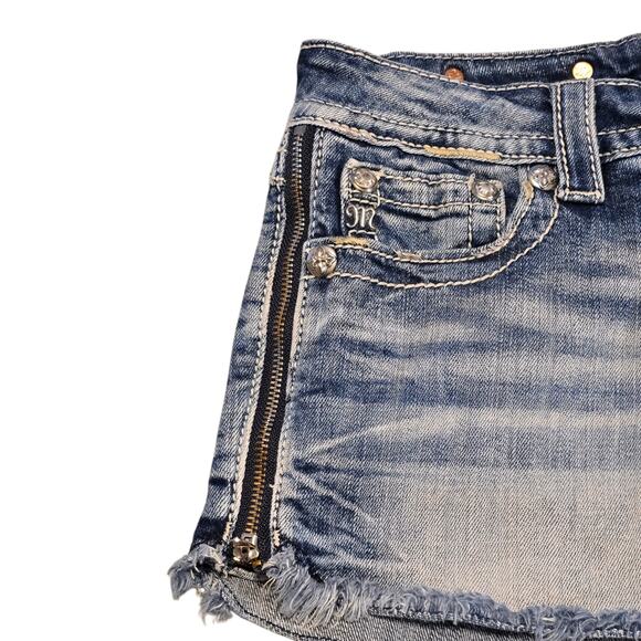 Miss Me Signature Short Womens Size 29 Blue Distressed Rhinestones Embroidery - Picture 10 of 16